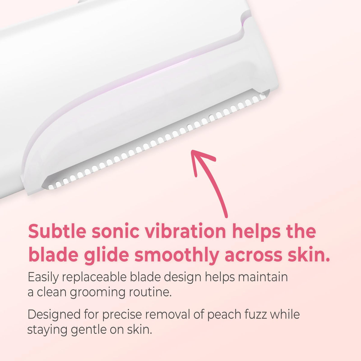 White Rechargeable Dermaplane Razor with 3 Replacement Blades D93467
