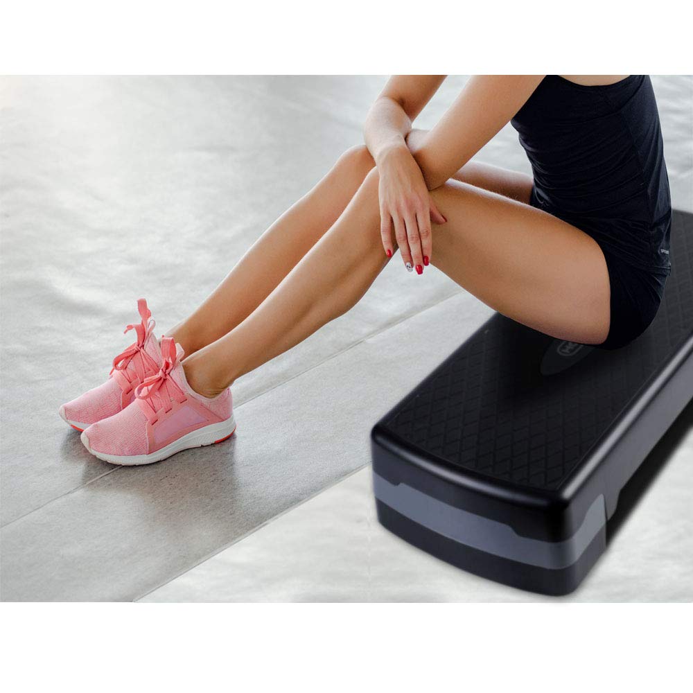 Compact Portable Aerobic Step Platform with Adjustable Height P851427
