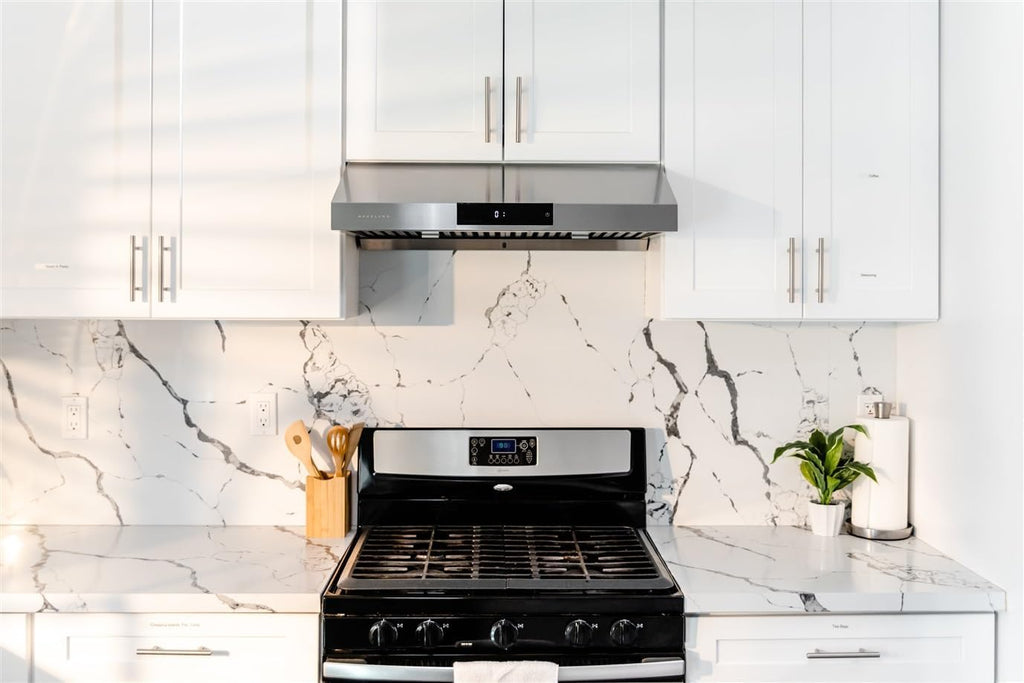 30" Ducted Under Cabinet Range Hood with 6 Speed E6793