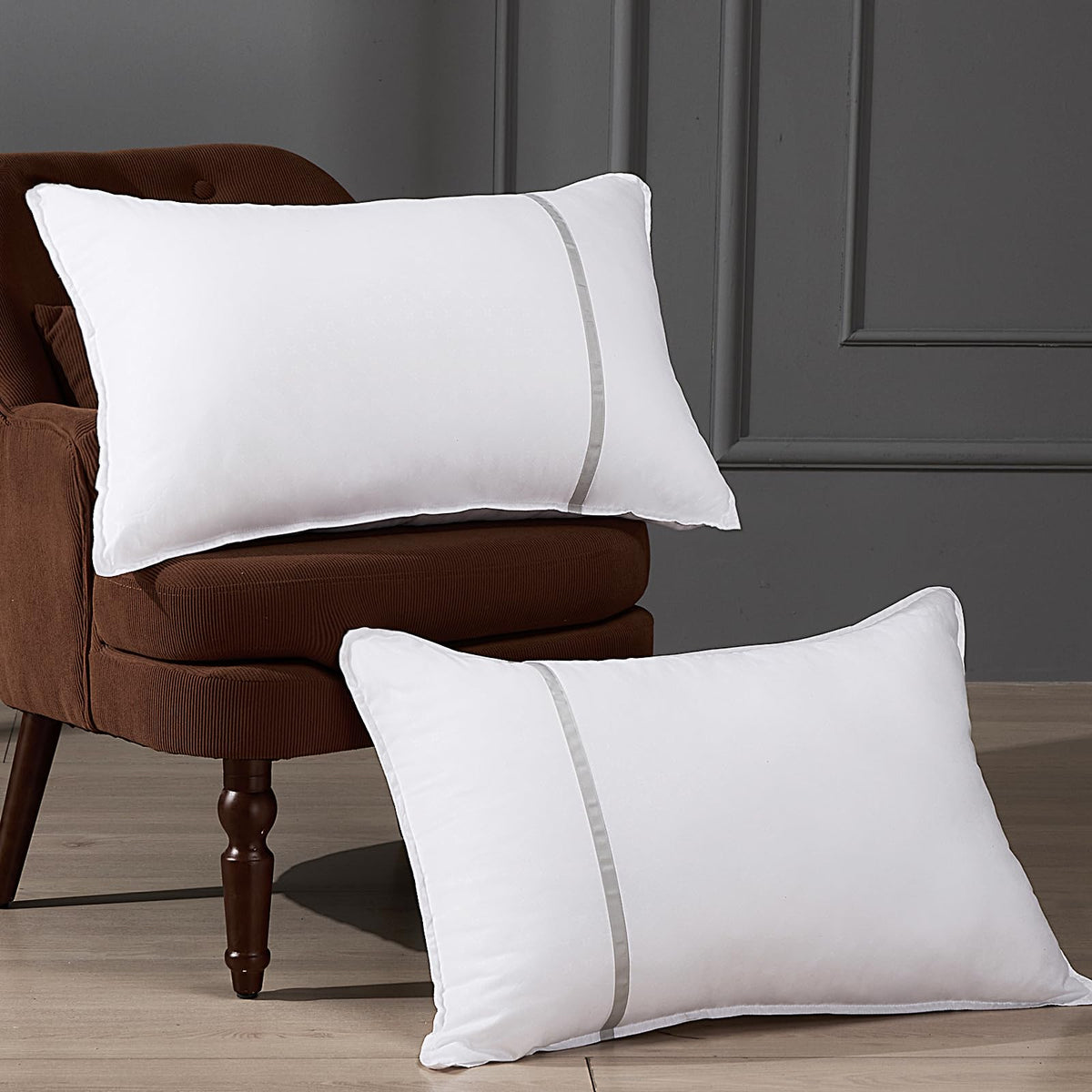 Queen Size Set of 2 Medium Firm Down Alternative Bed Pillows D802222